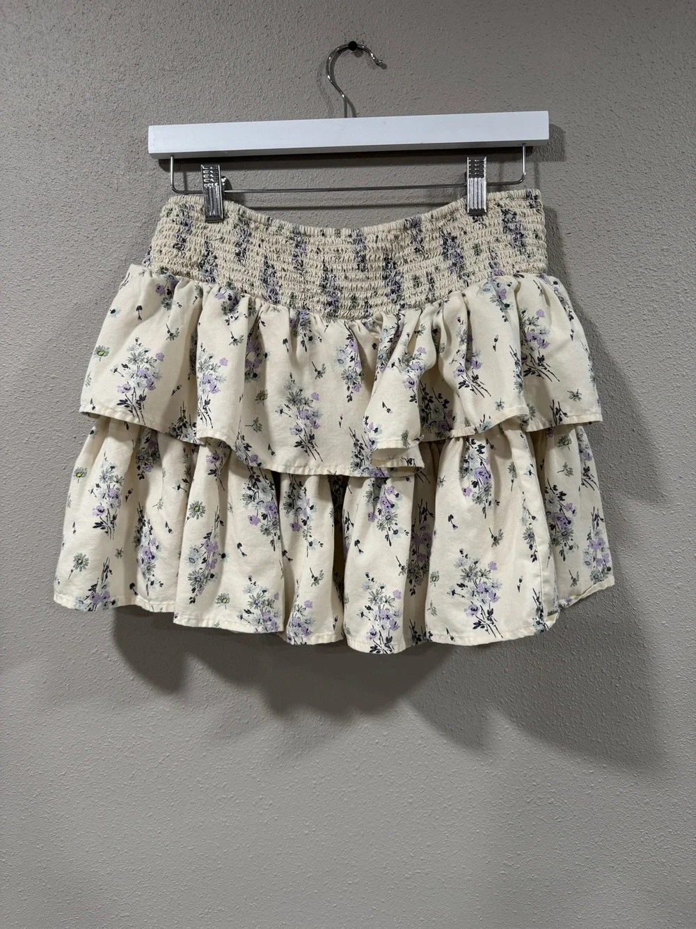 Aerie Cream Mini Skirt with Lavender Floral Print - Picture 2 of 5